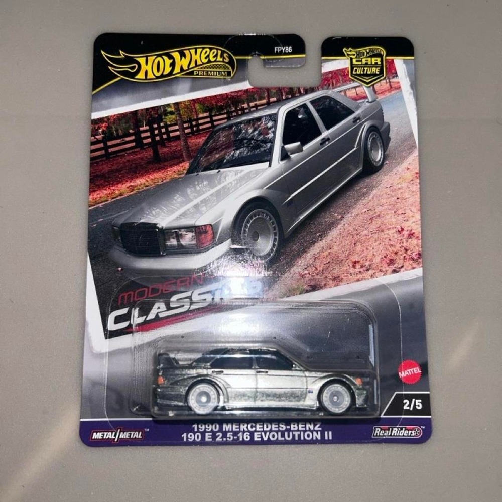 Hot Wheels Premium Mercedes-Benz 190e 2.516 EVO II Silver Diecast Car